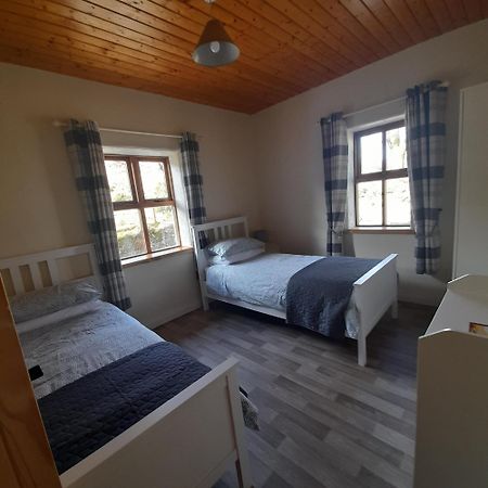 Corriebrack Cottage Hollywood  Экстерьер фото